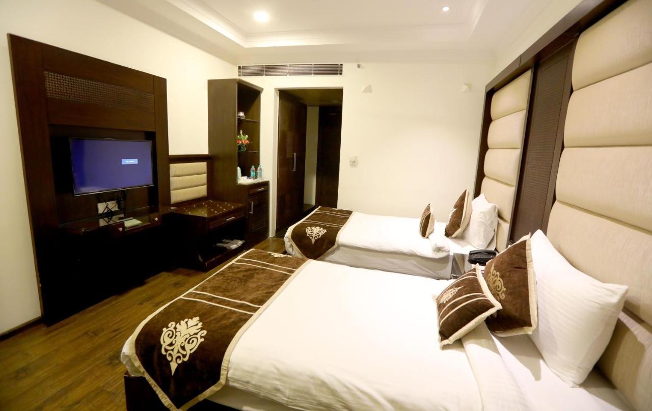 Hotel Pitrashish Pride Igi Intl Airport Delhi Экстерьер фото